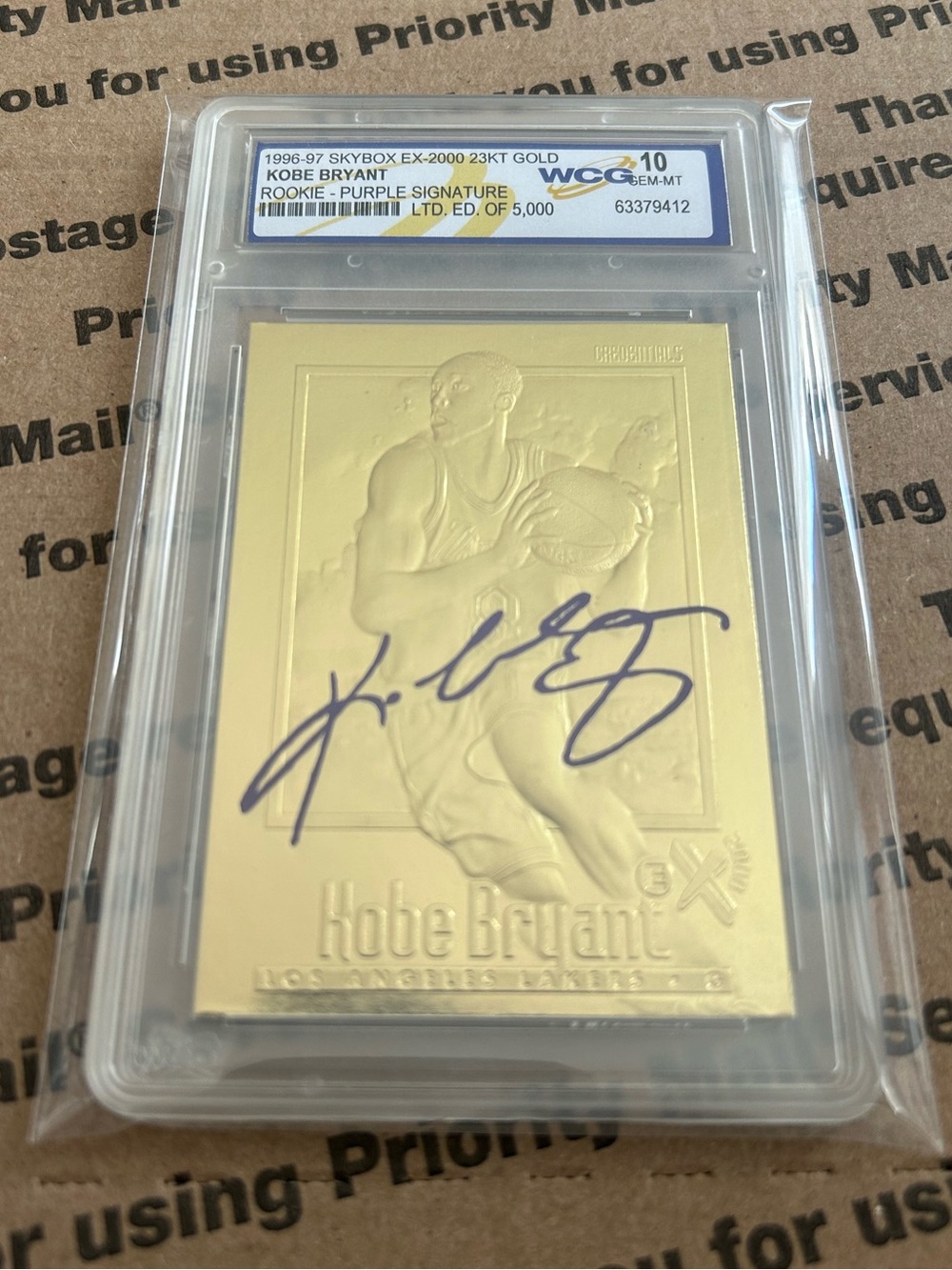 WCG 10 Kobe Bryant '97 SkyBox EX-2000 23KT Gold / Purple Auto Rookie Graded Card